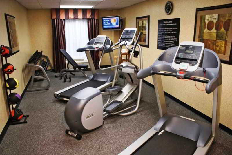 Hampton Inn & Suites Alexandria Esterno foto